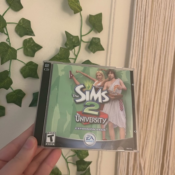 LOT: All My Sims 2 Games (Double Deluxe, University, Seasons, and more!) - Picture 7 of 14